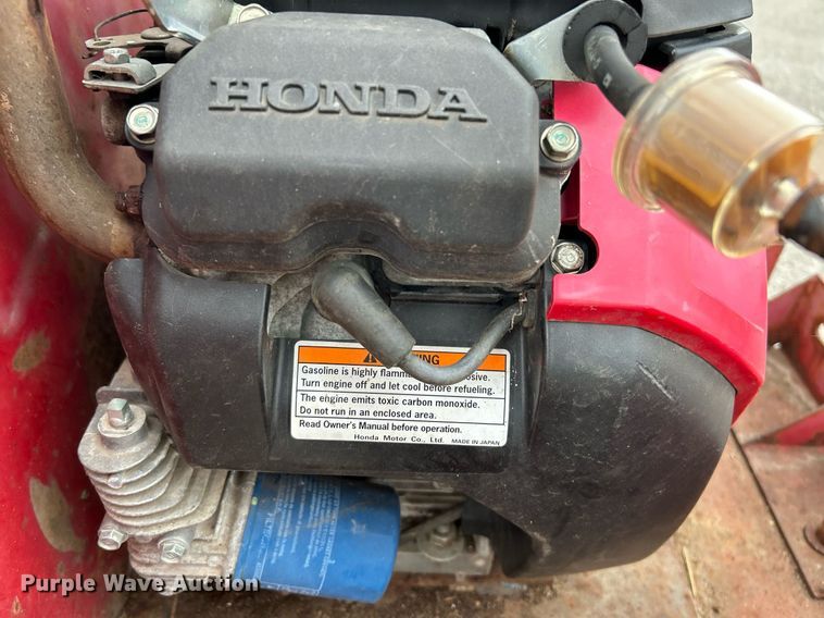 image for item NR9011 Giant Vac  leaf vacuum