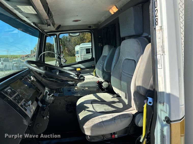 image for item NR9017 2002 Freightliner FL50  ambulance