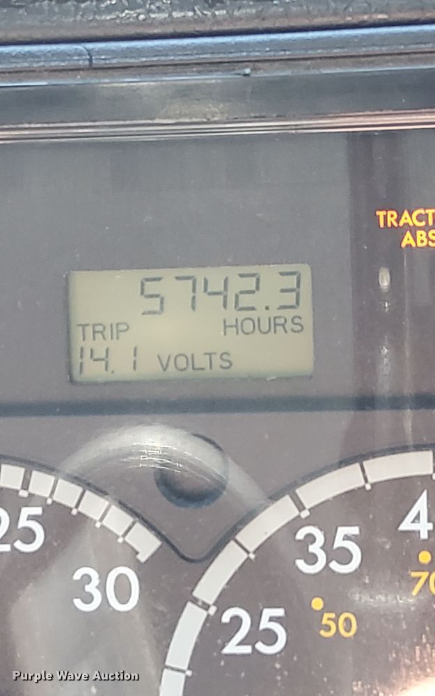 image for item NR9017 2002 Freightliner FL50  ambulance