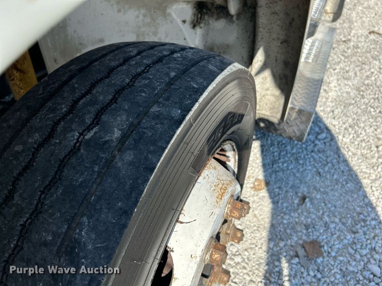 image for item NR9017 2002 Freightliner FL50  ambulance