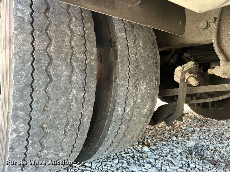 image for item NR9017 2002 Freightliner FL50  ambulance