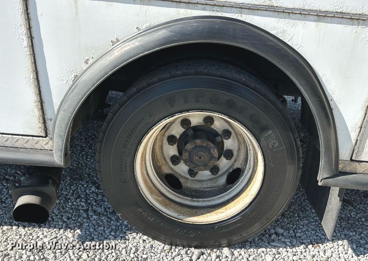 image for item NR9017 2002 Freightliner FL50  ambulance