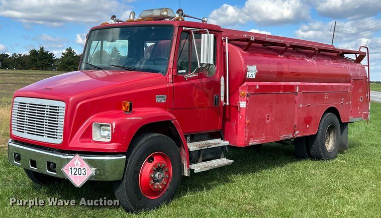 image for item NR9018 1996 Freightliner FL70  fuel truck