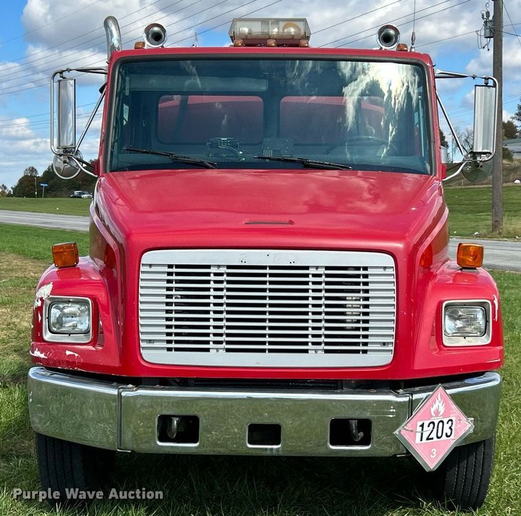 image for item NR9018 1996 Freightliner FL70  fuel truck