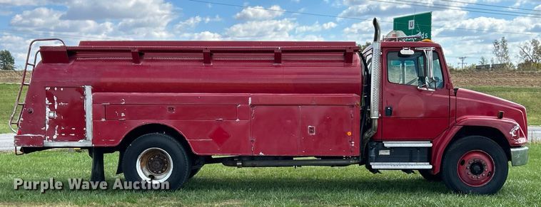 image for item NR9018 1996 Freightliner FL70  fuel truck