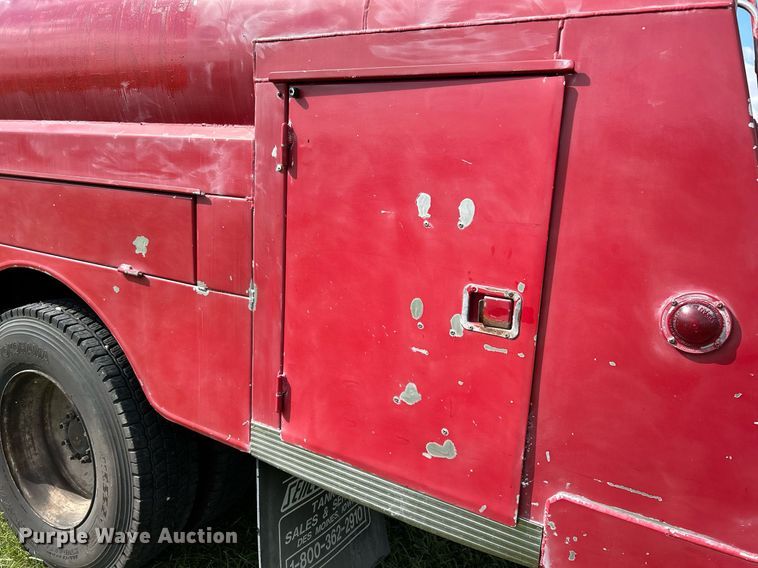 image for item NR9018 1996 Freightliner FL70  fuel truck