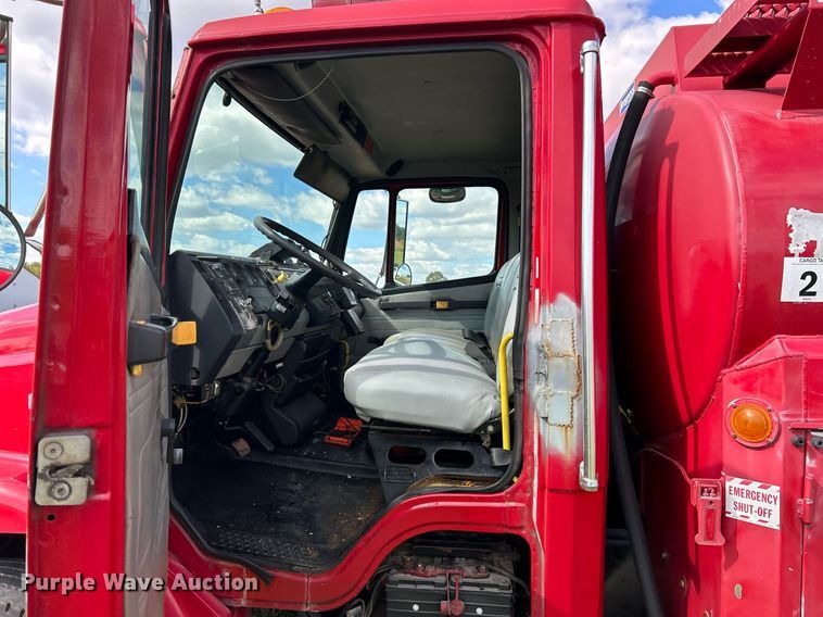 image for item NR9018 1996 Freightliner FL70  fuel truck