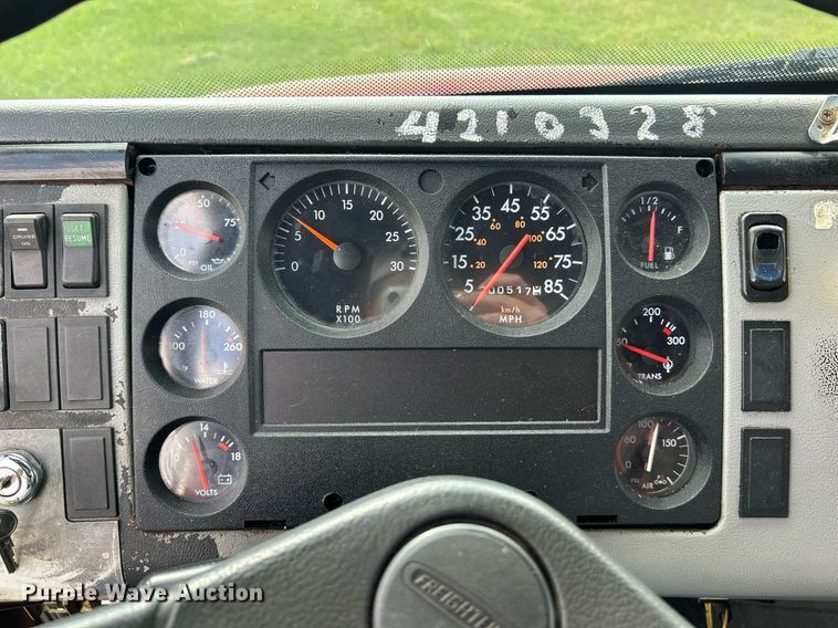 image for item NR9018 1996 Freightliner FL70  fuel truck