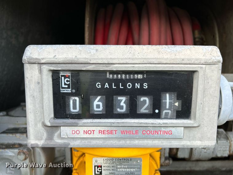 image for item NR9018 1996 Freightliner FL70  fuel truck