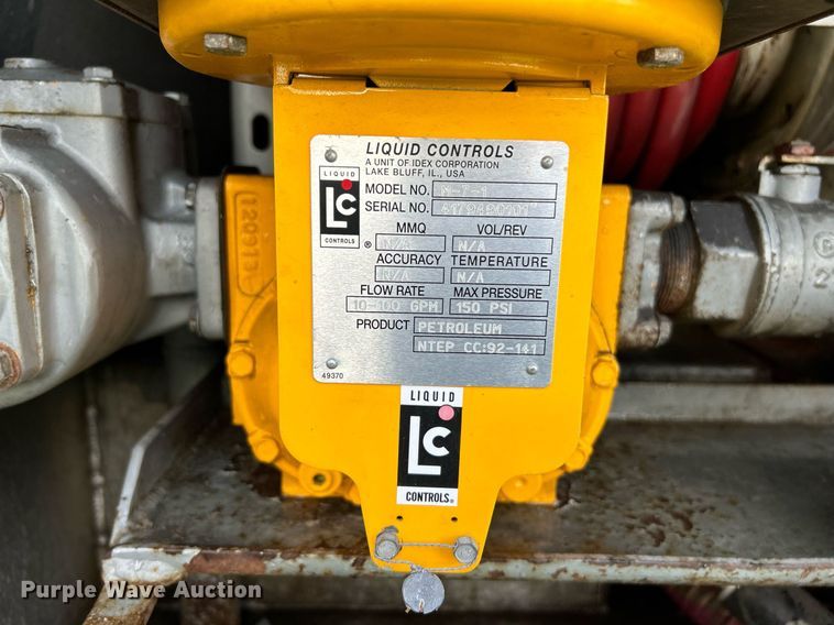 image for item NR9018 1996 Freightliner FL70  fuel truck