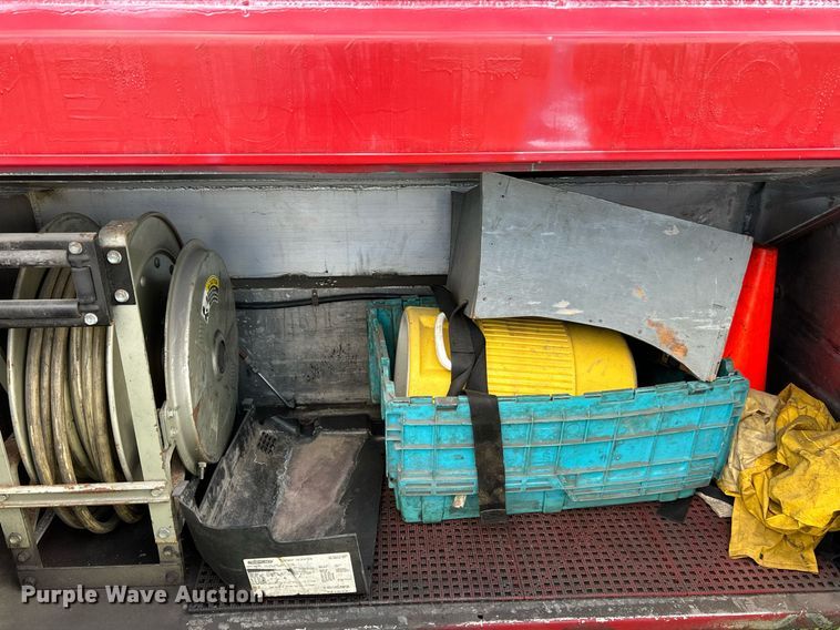 image for item NR9018 1996 Freightliner FL70  fuel truck