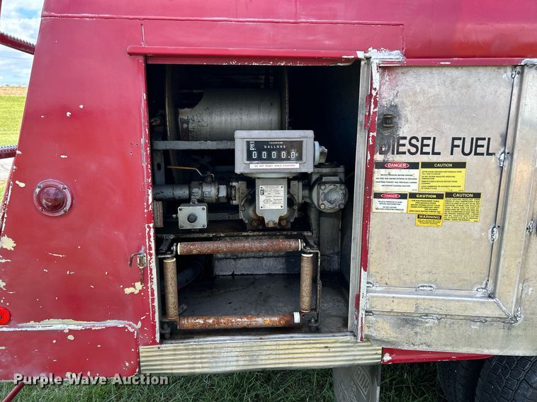 image for item NR9018 1996 Freightliner FL70  fuel truck