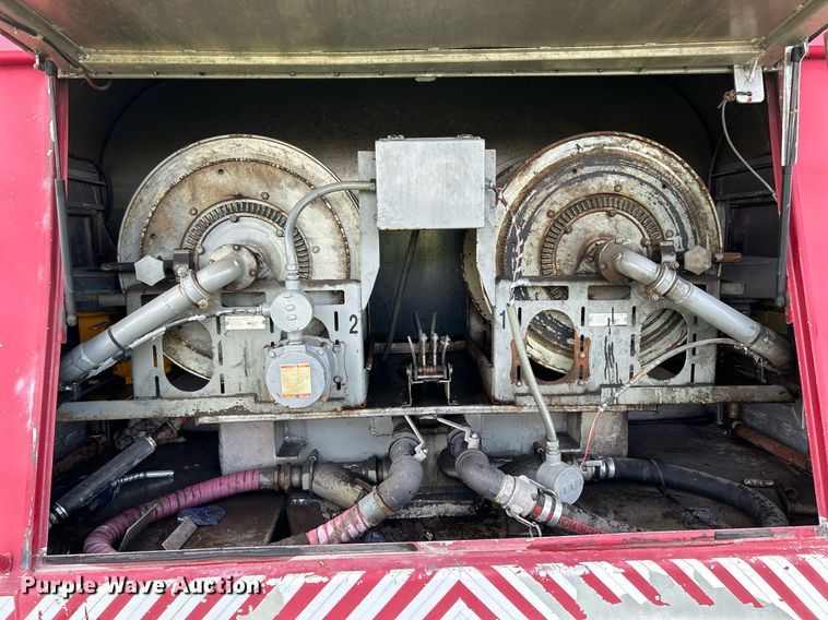 image for item NR9018 1996 Freightliner FL70  fuel truck