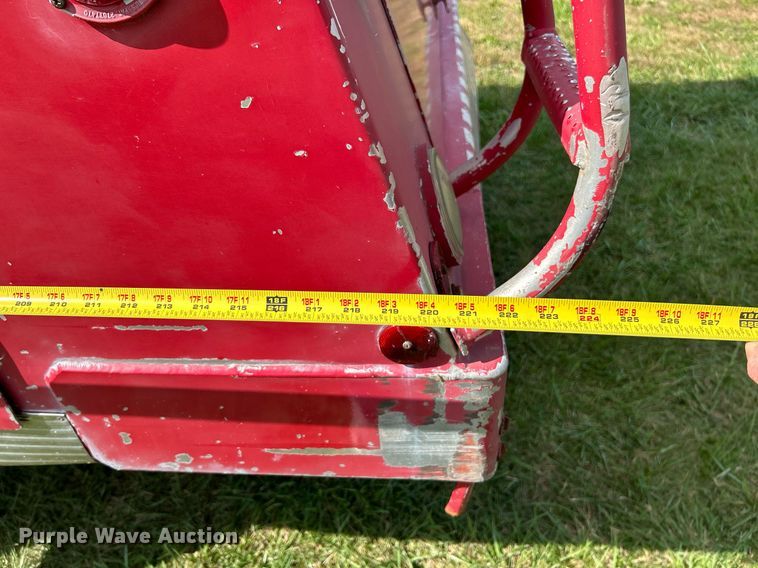 image for item NR9018 1996 Freightliner FL70  fuel truck