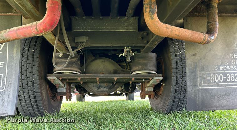 image for item NR9018 1996 Freightliner FL70  fuel truck