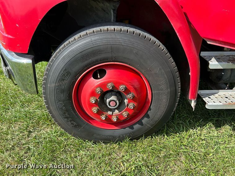 image for item NR9018 1996 Freightliner FL70  fuel truck