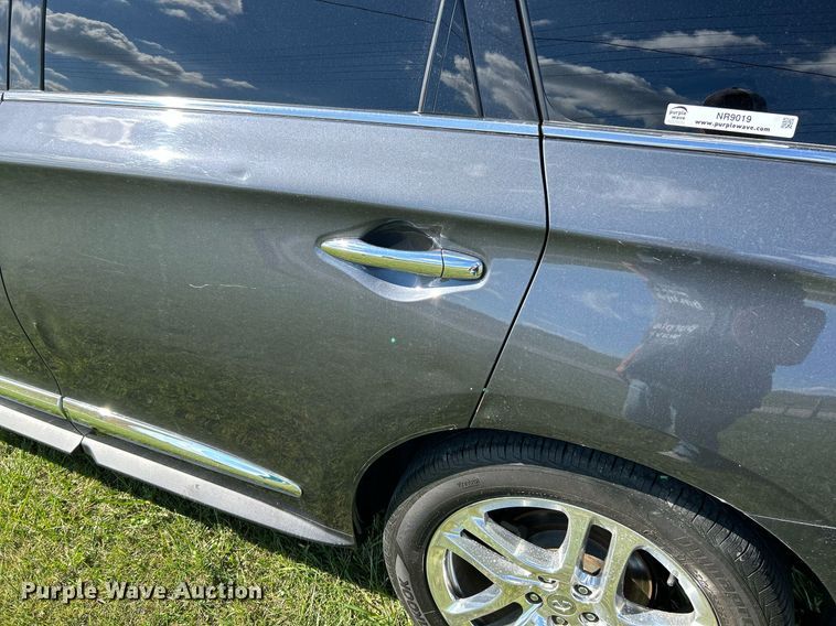 image for item NR9019 2013 Infiniti JX35  SUV