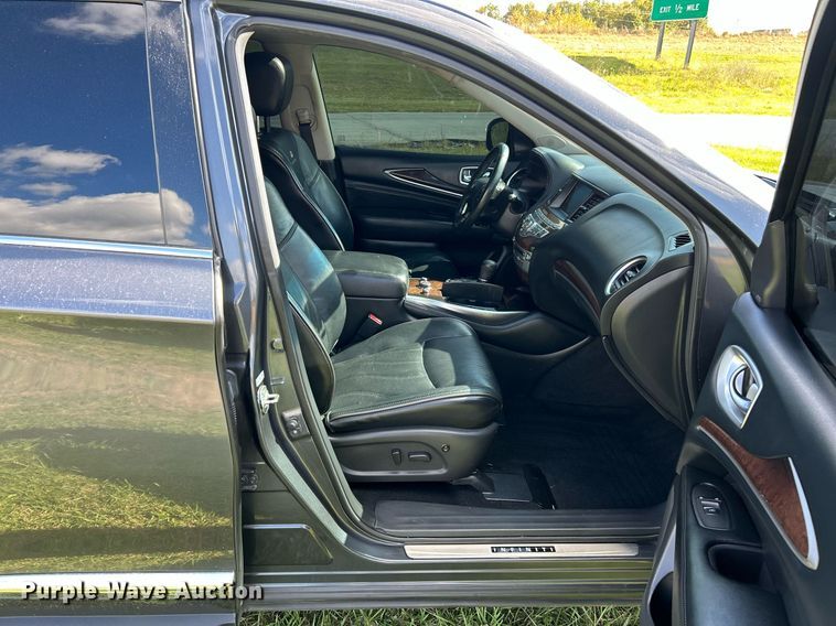 image for item NR9019 2013 Infiniti JX35  SUV