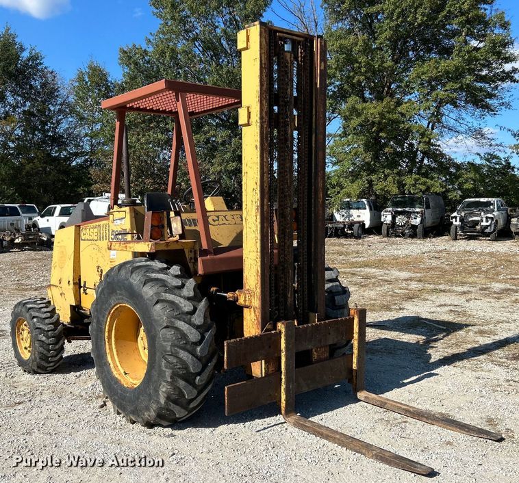 image for item NR9023 1986 Case 585E  forklift