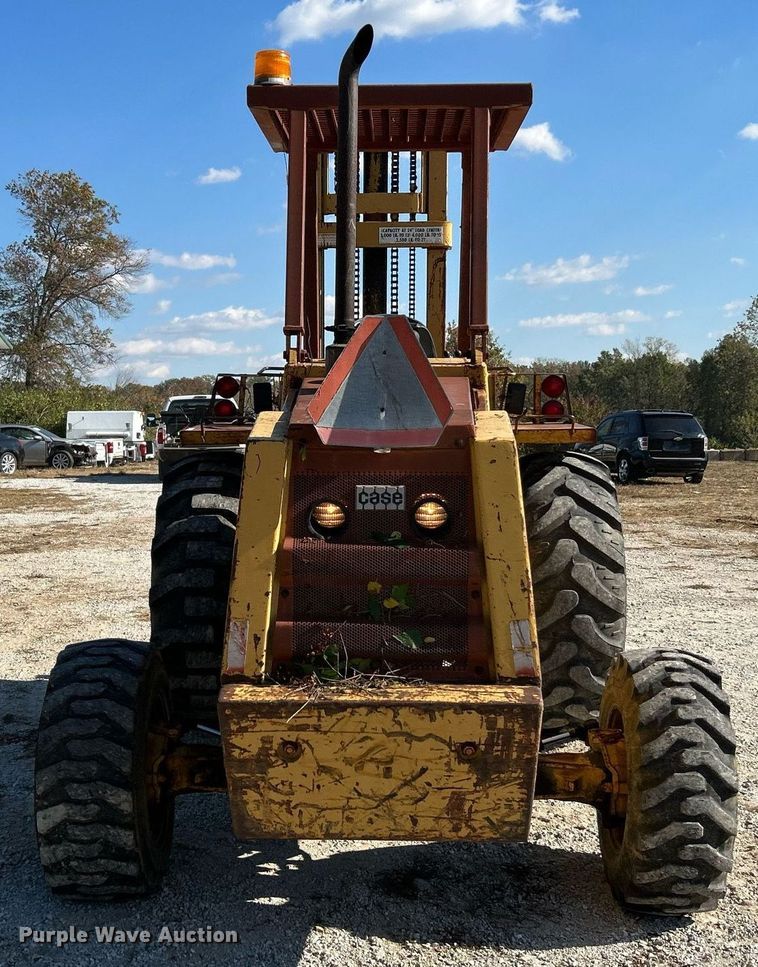 image for item NR9023 1986 Case 585E  forklift