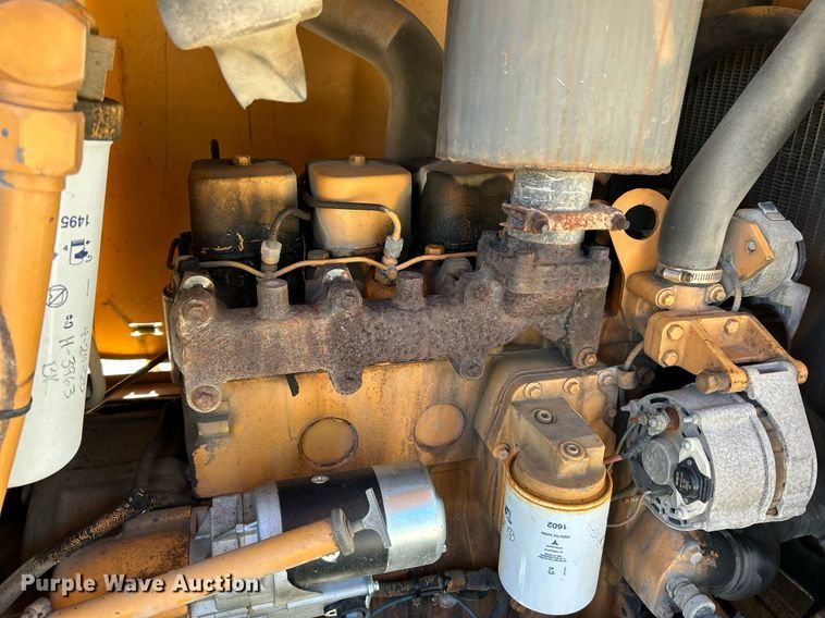 image for item NR9023 1986 Case 585E  forklift