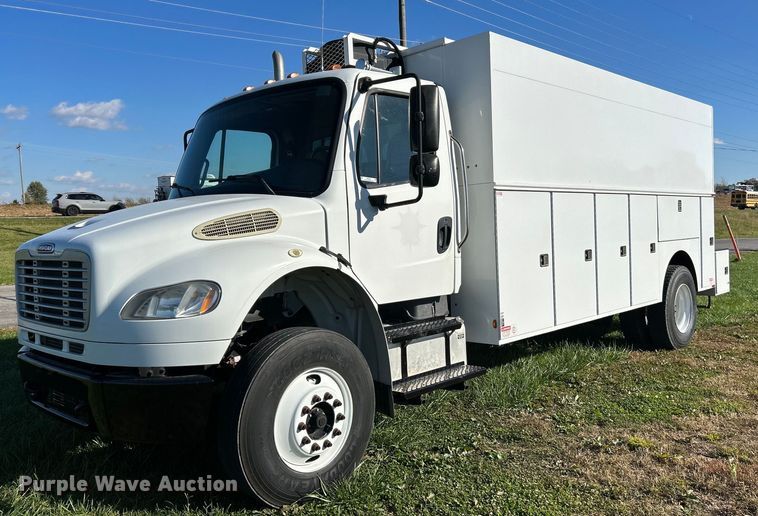 image for item NR9024 2010 Freightliner M2  utility / service truck