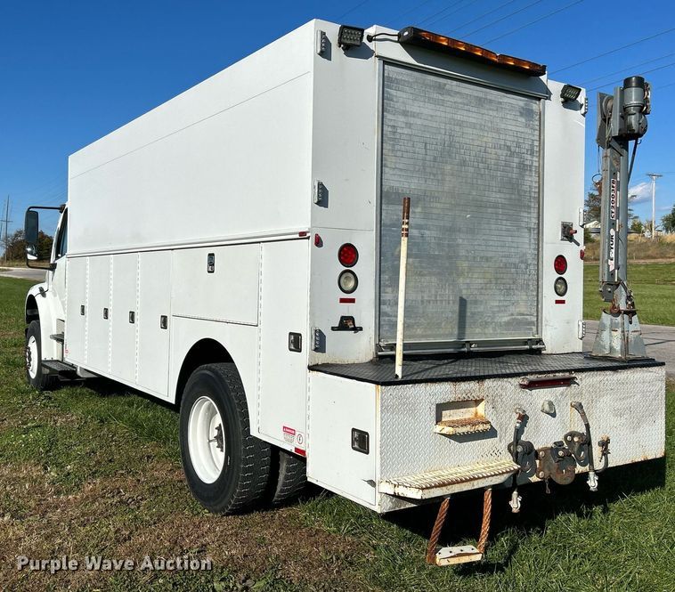 image for item NR9024 2010 Freightliner M2  utility / service truck