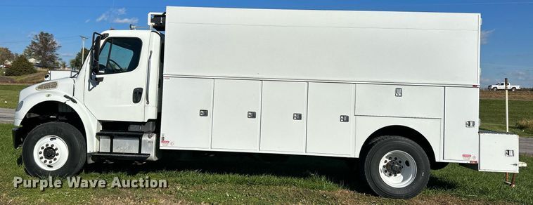 image for item NR9024 2010 Freightliner M2  utility / service truck