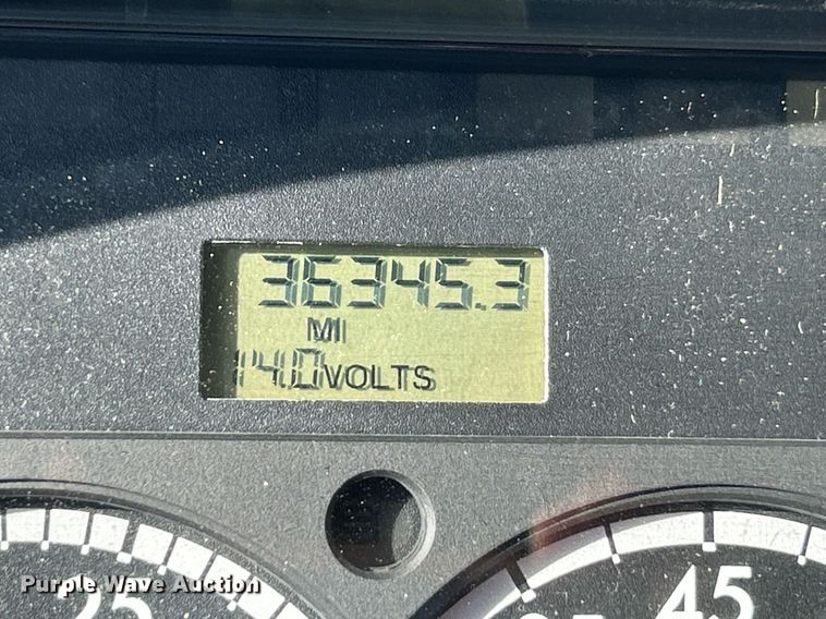 image for item NR9024 2010 Freightliner M2  utility / service truck