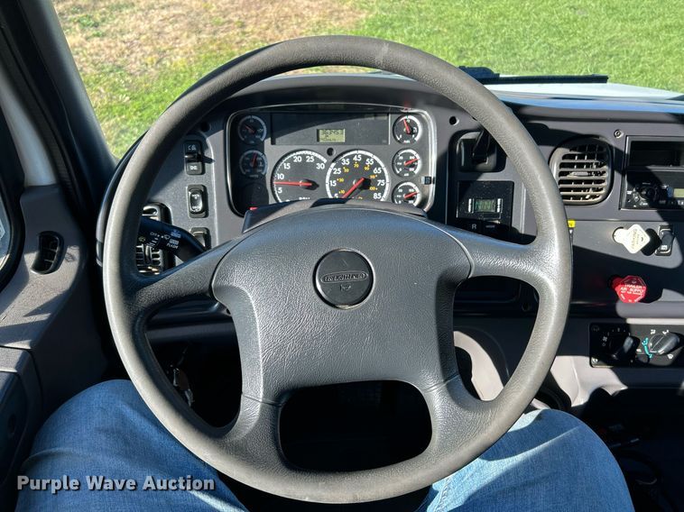 image for item NR9024 2010 Freightliner M2  utility / service truck