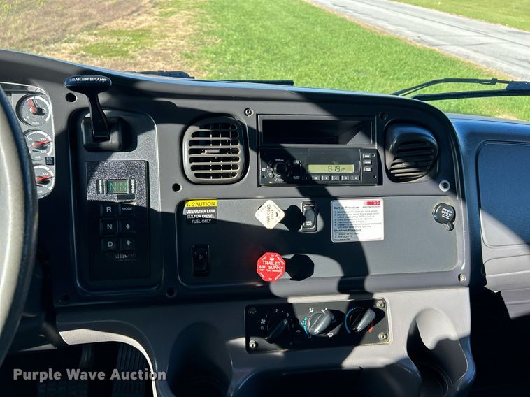 image for item NR9024 2010 Freightliner M2  utility / service truck