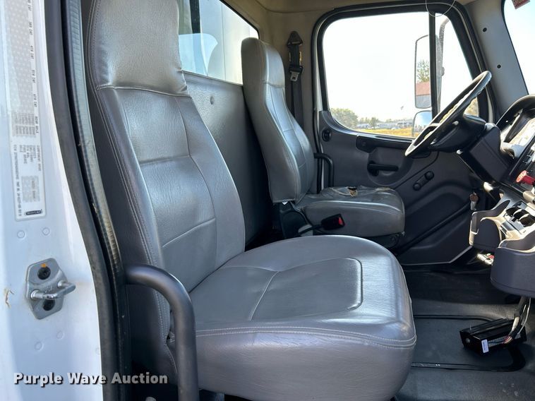 image for item NR9024 2010 Freightliner M2  utility / service truck