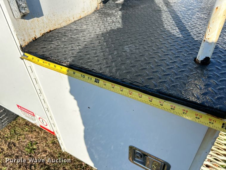 image for item NR9024 2010 Freightliner M2  utility / service truck