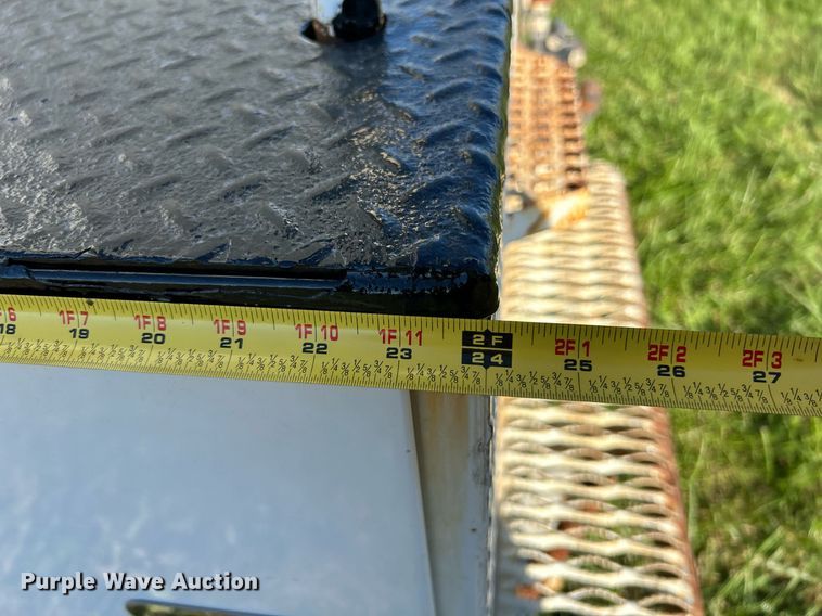 image for item NR9024 2010 Freightliner M2  utility / service truck