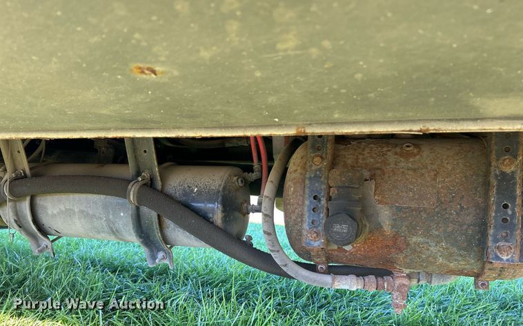 image for item NR9024 2010 Freightliner M2  utility / service truck