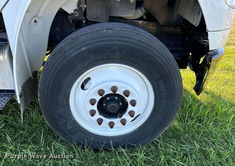 image for item NR9024 2010 Freightliner M2  utility / service truck