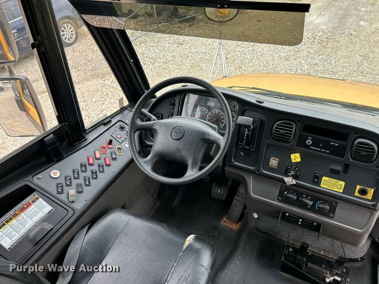 image for item NR9282 2011 Thomas B2  school bus