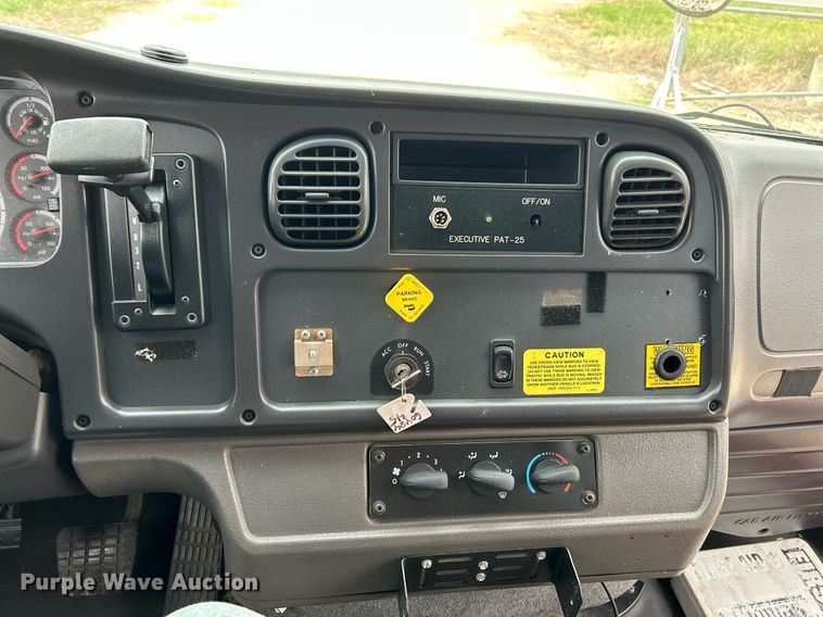 image for item NR9282 2011 Thomas B2  school bus