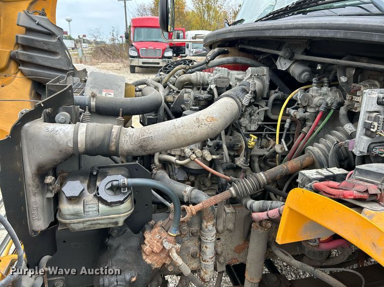 image for item NR9282 2011 Thomas B2  school bus