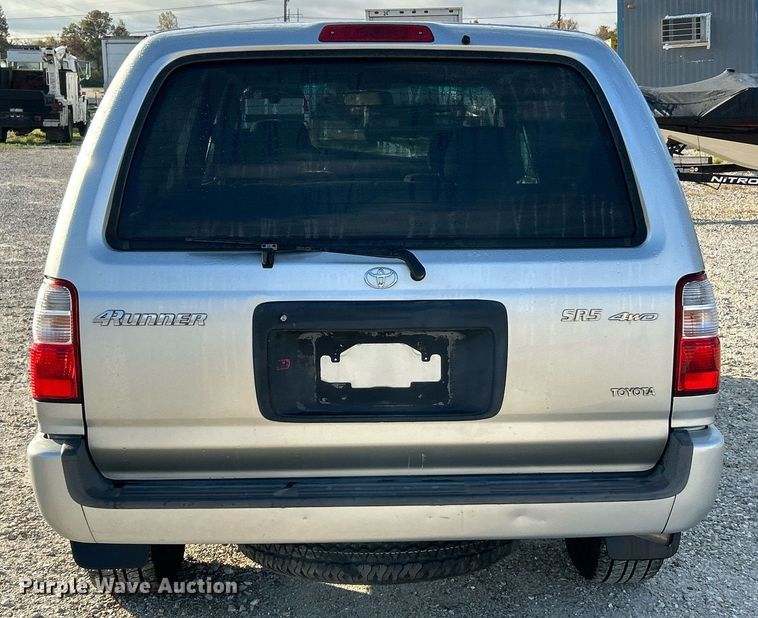 image for item NR9302 2001 Toyota 4Runner SR5  SUV
