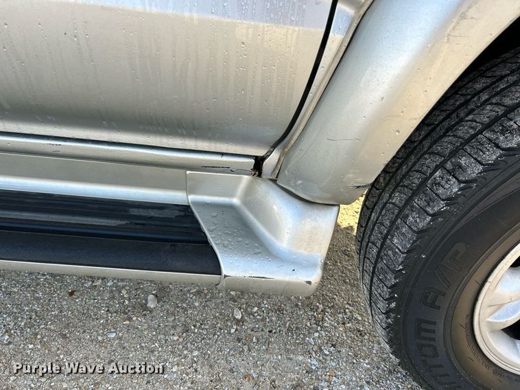 image for item NR9302 2001 Toyota 4Runner SR5  SUV