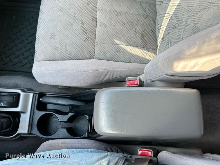 image for item NR9302 2001 Toyota 4Runner SR5  SUV