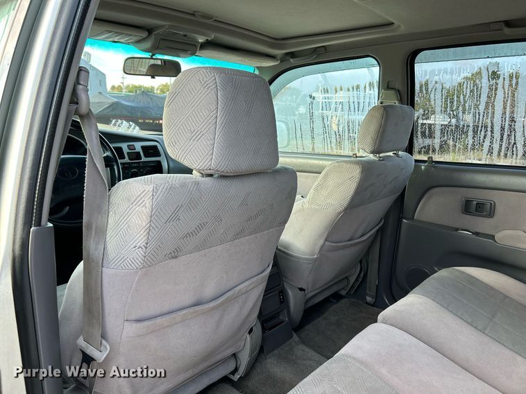 image for item NR9302 2001 Toyota 4Runner SR5  SUV