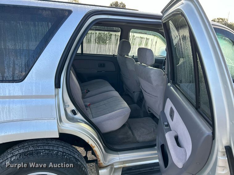 image for item NR9302 2001 Toyota 4Runner SR5  SUV