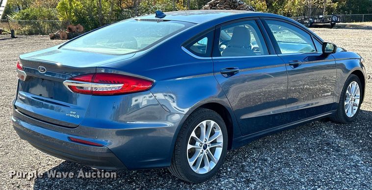 image for item NR9310 2019 Ford Fusion SE Hybrid