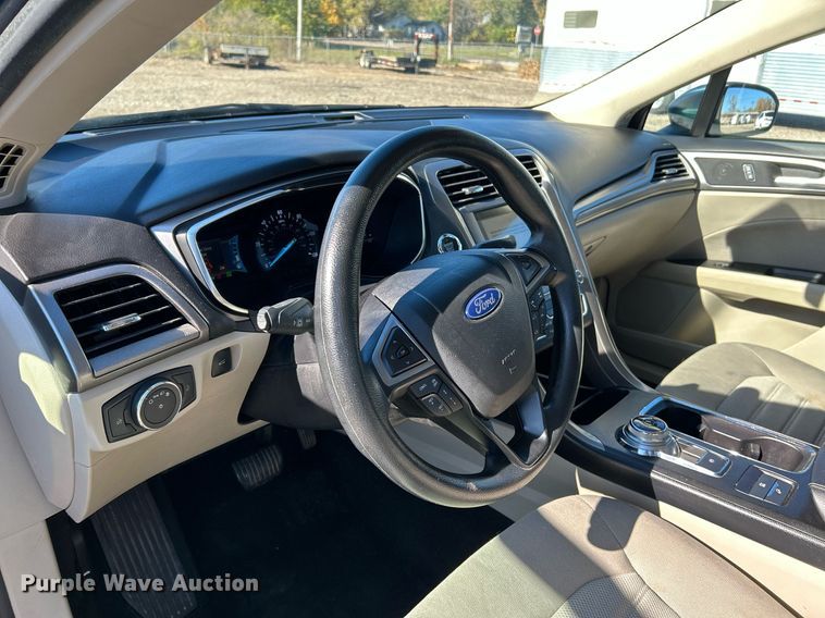 image for item NR9310 2019 Ford Fusion SE Hybrid
