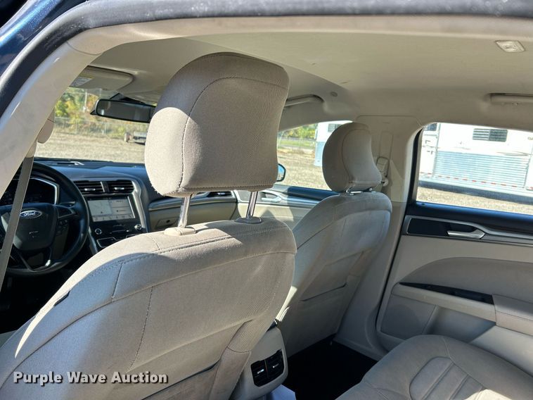 image for item NR9310 2019 Ford Fusion SE Hybrid