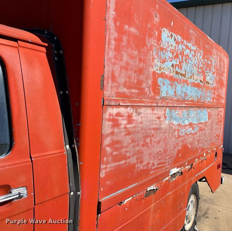 image for item NX9918 1978 GMC Vandura 35  Step van