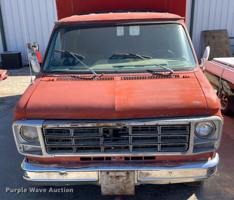 image for item NX9918 1978 GMC Vandura 35  Step van