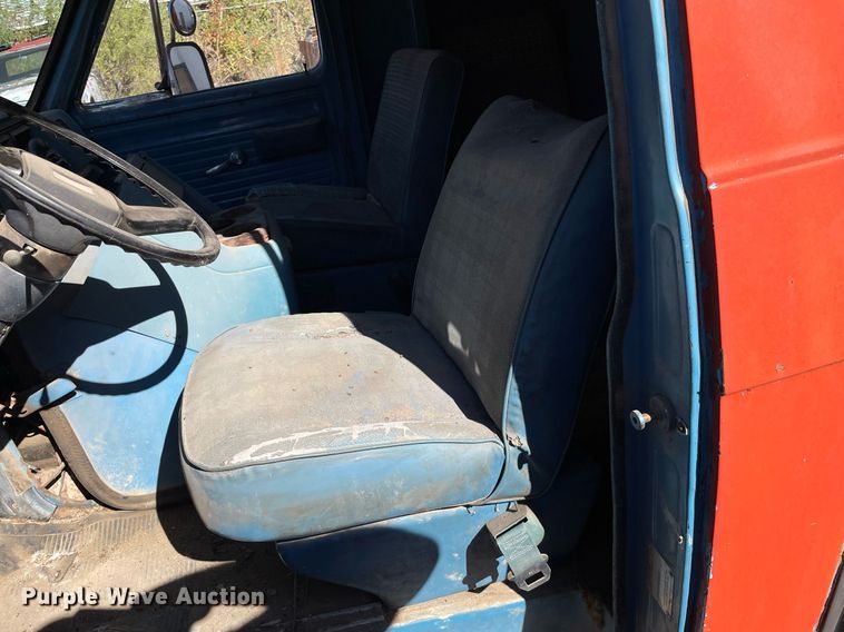 image for item NX9918 1978 GMC Vandura 35  Step van